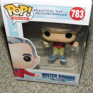 Mister Rogers FUNKO POP - 783 - Tom Hanks - Beautiful Day Neighborhood movies